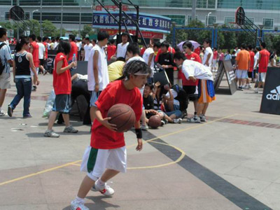 记者专栏--街球挑战赛必一体育网站武汉赛区小(图4)